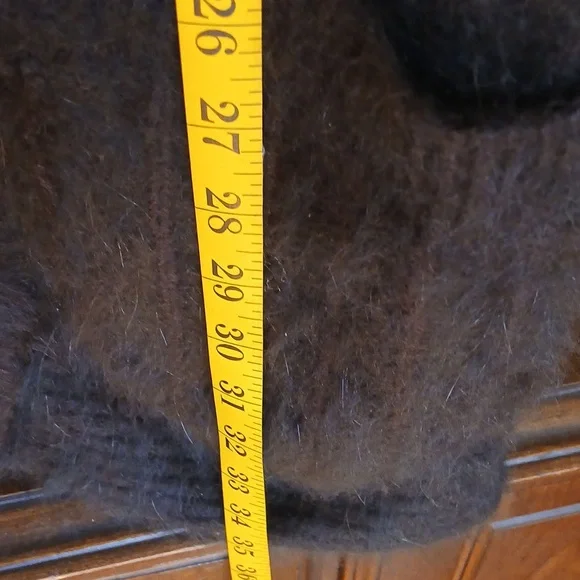 escio Angora Cardigan - Picture 7 of 9